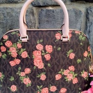 Michael kors handbag